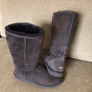 Ladies Ugg boots